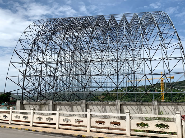 晋中山寨矿储煤棚网架